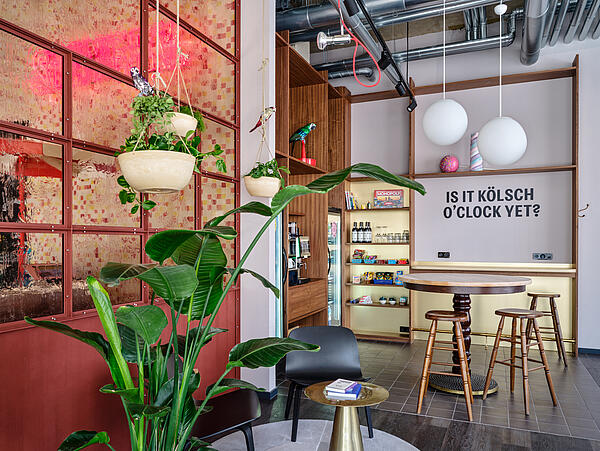 LOFT LOFT
